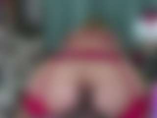 -R-A-R-E-'s Live Sex Cam Show