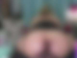 Live cam show with -R-A-R-E- - Ass Bouncing on Camsoda