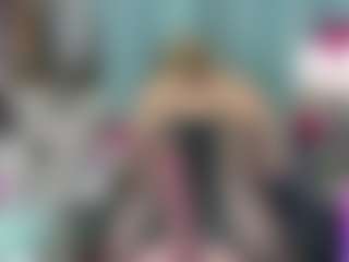 -R-A-R-E-'s Live Sex Cam Show