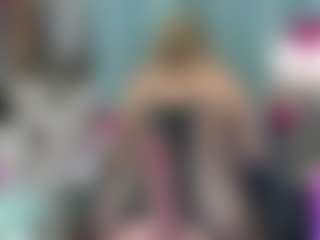 -R-A-R-E-'s Live Sex Cam Show