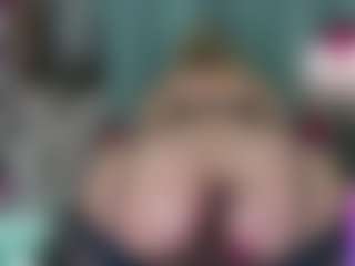 Live cam show with -R-A-R-E- - Butt Plug on Camsoda