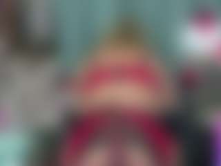 -R-A-R-E-'s Live Sex Cam Show