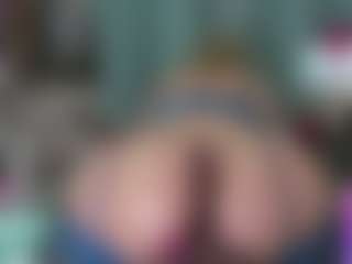 Live cam show with -R-A-R-E- - Butt Plug on Camiplay Live