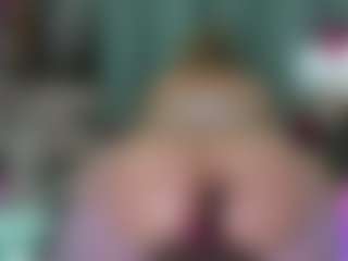 Live cam show with -R-A-R-E- - Average on xxxlivecams.org