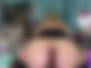 -R-A-R-E-'s Live Sex Cam Show