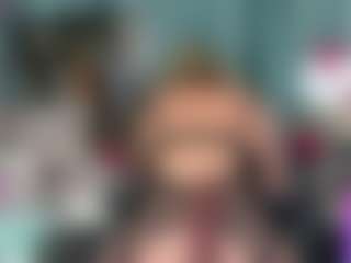 -R-A-R-E-'s Live Sex Cam Show