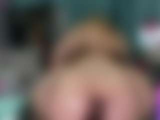 Live cam show with -R-A-R-E- - Middle Aged on TeamSkeetLive
