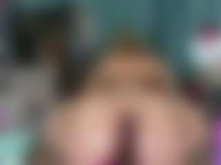 Live cam show with -R-A-R-E- - Underwear on TeamSkeetLive