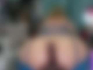 Live cam show with -R-A-R-E- - Blonde Hair on SpunkLive