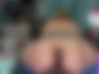 Live cam show with -R-A-R-E- - Butt Plug on madthumbs