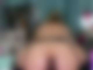 Live cam show with -R-A-R-E- - Fatpussy on parknlotfishbdy