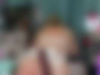 Live cam show with -R-A-R-E- - Shake on Camsoda