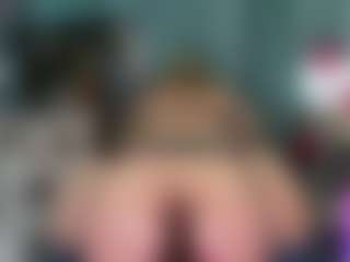 Live cam show with -R-A-R-E- - Queen on slutload