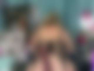 -R-A-R-E-'s Live Sex Cam Show