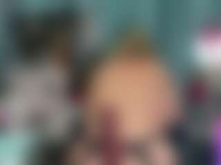 -R-A-R-E-'s Live Sex Cam Show