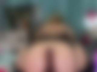 Live cam show with -R-A-R-E- - Underwear on Gym Cam Girls