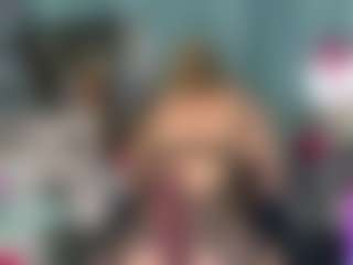 -R-A-R-E-'s Live Sex Cam Show