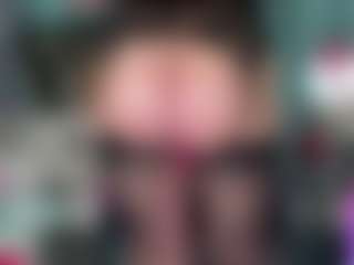 Live cam show with -R-A-R-E- - Shake on Soda Cam