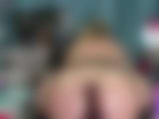 Live cam show with -R-A-R-E- - Underwear on xxxlivecams.org