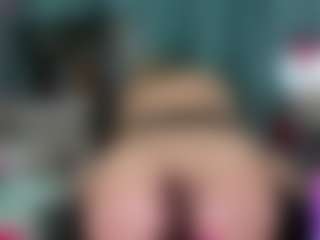 Show de cam en vivo con -R-A-R-E- - Shake en Camsoda