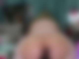 Live cam show with -R-A-R-E- - Fatpussy on Big Tits