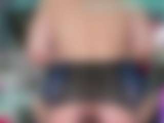 -R-A-R-E-'s Live Sex Cam Show