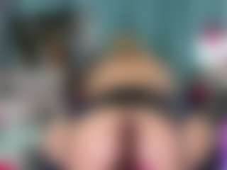 -R-A-R-E-'s Live Sex Cam Show