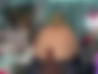 -R-A-R-E-'s Live Sex Cam Show