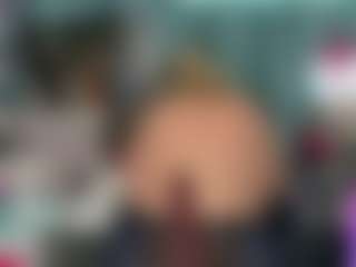 -R-A-R-E-'s Live Sex Cam Show