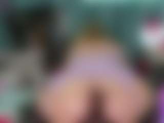 Live cam show with -R-A-R-E- - Lush Mature on dropp.cam