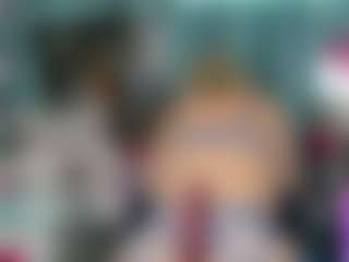 -R-A-R-E-'s Live Sex Cam Show
