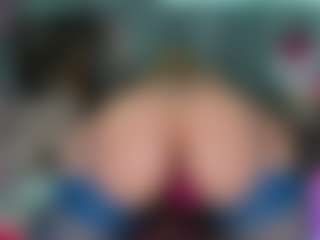 Live cam show with -R-A-R-E- - Fuck on Dare Cams