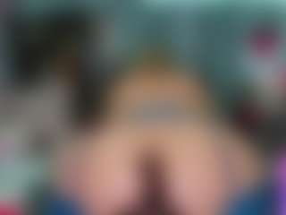 -R-A-R-E-'s Live Sex Cam Show