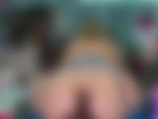-R-A-R-E-'s Live Sex Cam Show