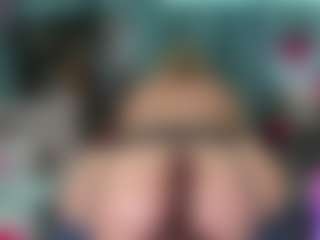 Live cam show with -R-A-R-E- - Sexy on Fling VIP Chat