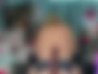 -R-A-R-E-'s Live Sex Cam Show