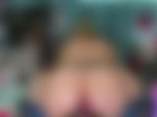 Live cam show with -R-A-R-E- - Squirt MILF on CamwithHer