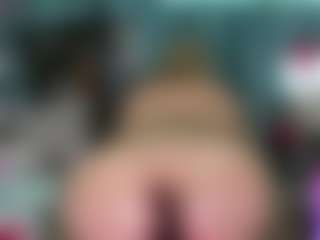 Live cam show with -R-A-R-E- - Public on madthumbs