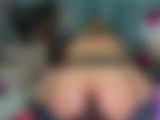 Live cam show with -R-A-R-E- - Fuck on Soda Cam