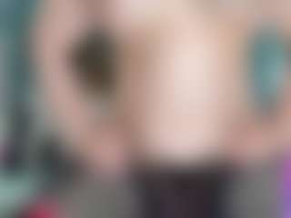 -R-A-R-E-'s Live Sex Cam Show