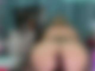 Live cam show with -R-A-R-E- - Fatpussy on Soda Cam