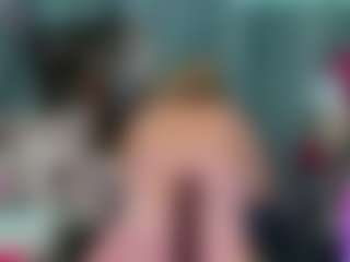 -R-A-R-E-'s Live Sex Cam Show