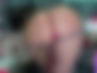 Live cam show with -R-A-R-E- - Fuck on Strip Flash - Live Sex Shows