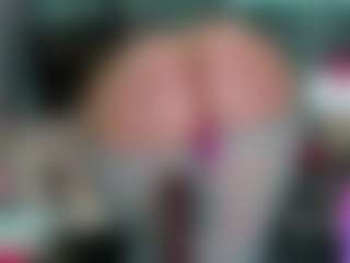 Live cam show with -R-A-R-E- - Squirt Blonde Hair on Mixed Magazine Live