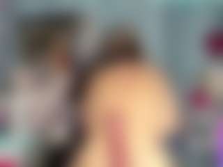 -R-A-R-E-'s Live Sex Cam Show