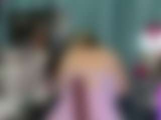 -R-A-R-E-'s Live Sex Cam Show