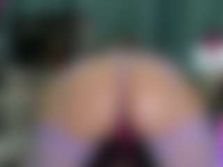 Live cam show with -R-A-R-E- - Big Tits Mature on livesexfox.com