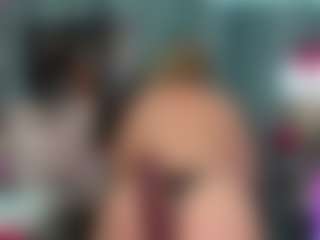 Live cam show with -R-A-R-E- - Blonde Hair MILF on CamClone