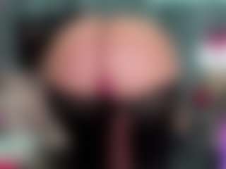 Live cam show with -R-A-R-E- - Fatpussy on Camsoda