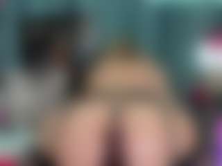 Live cam show with -R-A-R-E- - Lush Mature on Camsoda